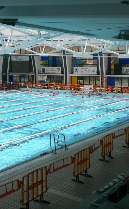 Vallas de plástico en piscina